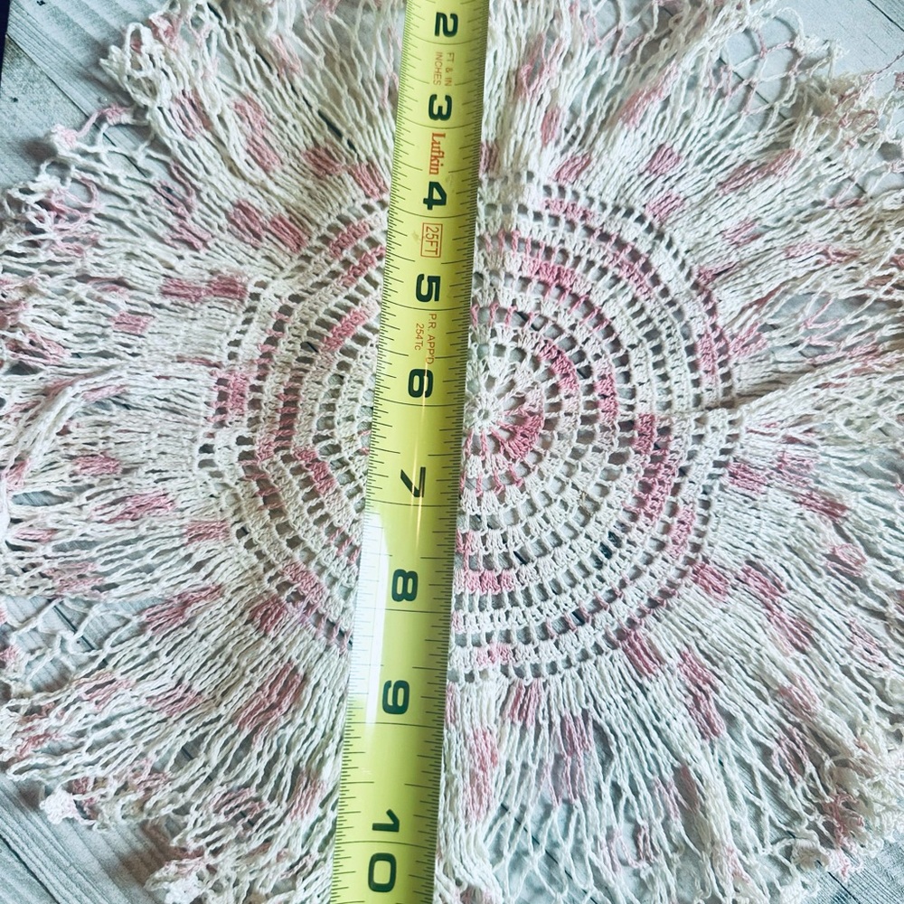 Vintage Handmade Crochet Doily Pink White Cotton Lace Round Fringe 11 Inch - Picture 2 of 3